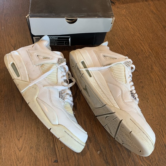 Jordan Other - Original white Jordan 4 sneakers men’s sz 12
